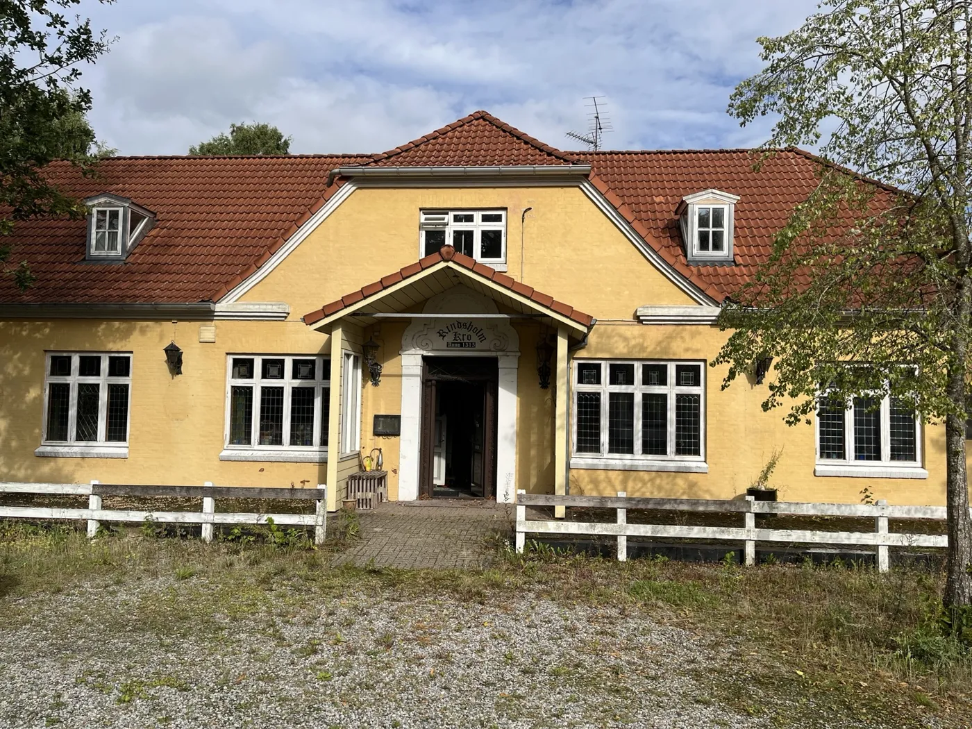 Rindsholm Kros hovedfacade i dag